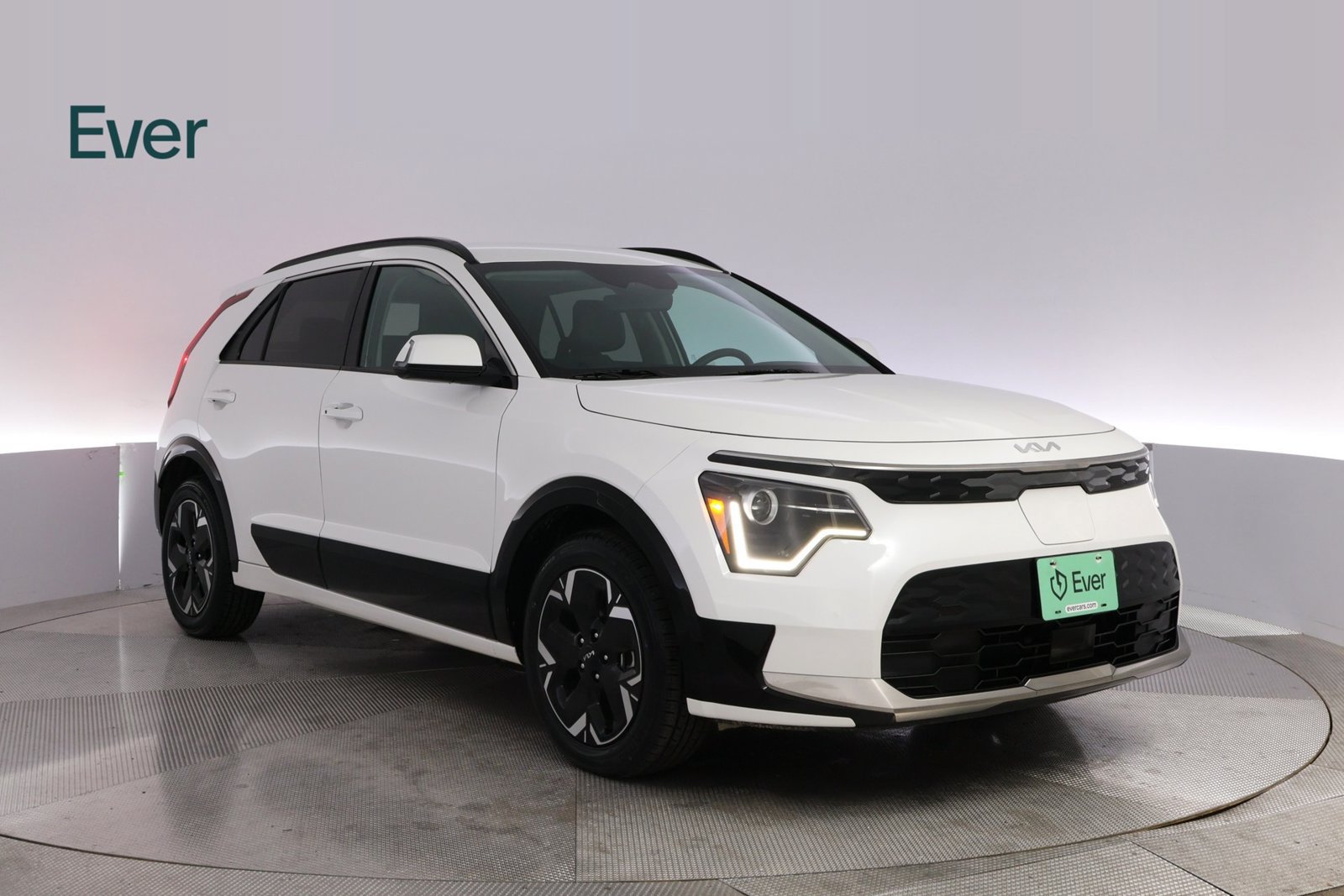 Used 2024 Kia Niro Wind w/ Wind Preserve Package FWD image 13
