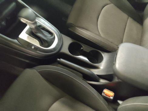 Used 2024 Kia Forte LXS FWD image 26
