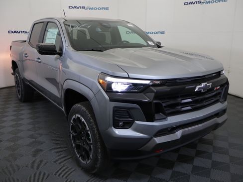New 2026 Chevrolet Colorado Z71 w/ Technology Package AWD/4WD image 3