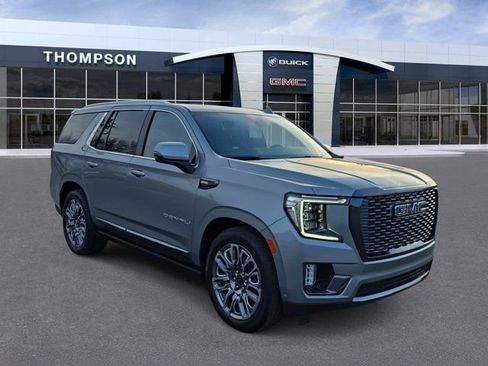 Used 2023 GMC Yukon Denali Ultimate image 1