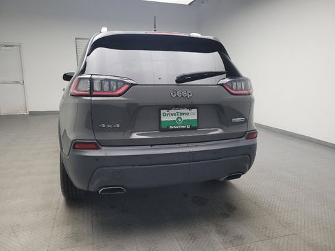 Used 2019 Jeep Cherokee Latitude Plus w/ Comfort/Convenience Group image 6