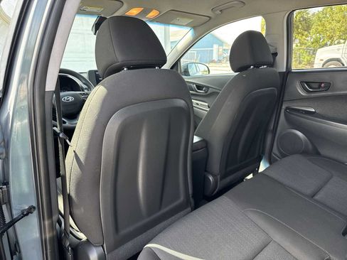 Used 2022 Hyundai Kona SEL w/ Cargo Package AWD/4WD image 16