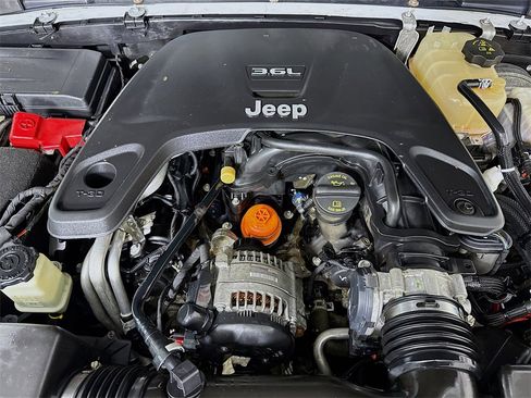 Used 2019 Jeep Wrangler Unlimited Moab w/ Quick Order Package 24M Moab image 35