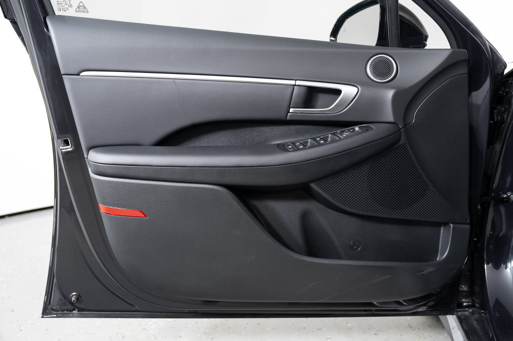 New 2026 Hyundai Sonata SEL FWD image 32