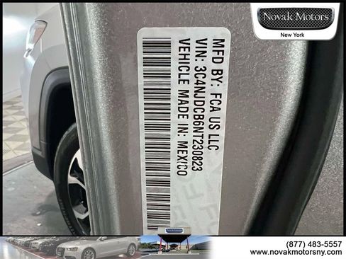 Used 2022 Jeep Compass Limited image 21