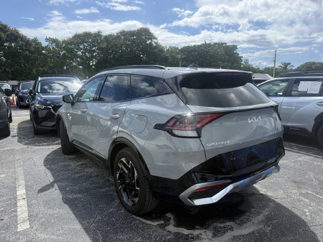 Certified 2024 Kia Sportage SX FWD image 8