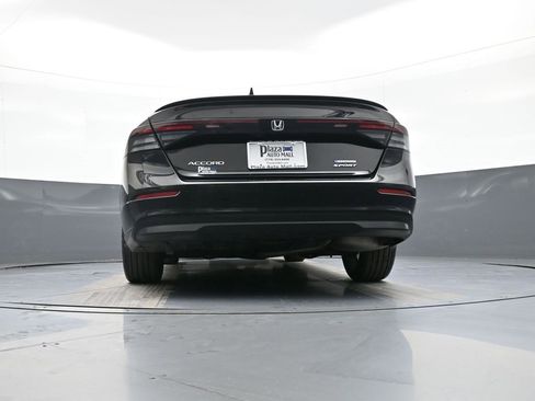 Used 2023 Honda Accord Sport image 29