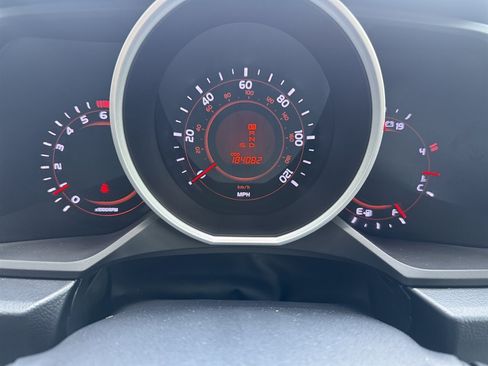 Used 2013 Toyota 4Runner Limited RWD image 12