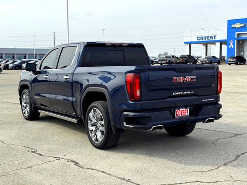 Used 2023 GMC Sierra 1500 Denali w/ Denali Reserve Package image 10