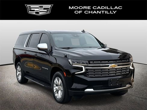 Used 2024 Chevrolet Suburban Premier image 1