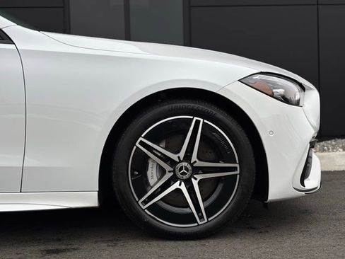 Used 2025 Mercedes-Benz C 300 Sedan image 12
