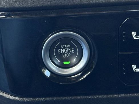 Used 2024 Chevrolet Silverado 1500 LT AWD/4WD image 20