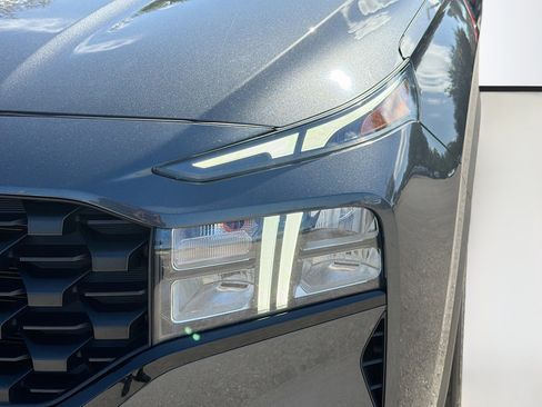 Used 2022 Hyundai Santa Fe XRT image 9