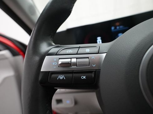 Used 2024 Hyundai Kona SEL AWD/4WD image 17