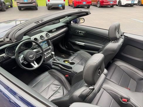 Used 2018 Ford Mustang Premium w/ Equipment Group 201A RWD image 8