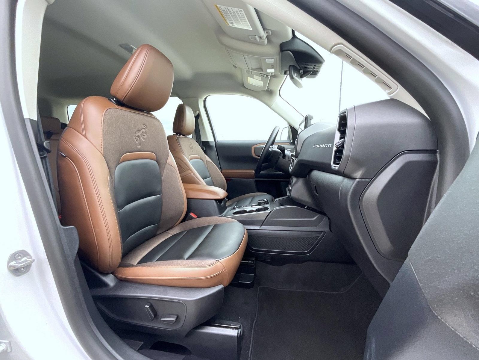 Used 2025 Ford Bronco Sport Outer Banks w/ Outer Banks Tech Package+ AWD/4WD image 16