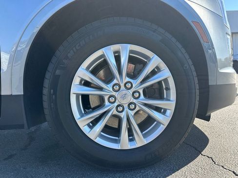 New 2026 Cadillac XT5 Luxury w/ LPO, Floor Liner Package AWD/4WD image 12