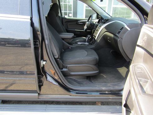 Used 2012 Chevrolet Traverse LT w/ All-Star Edition image 10