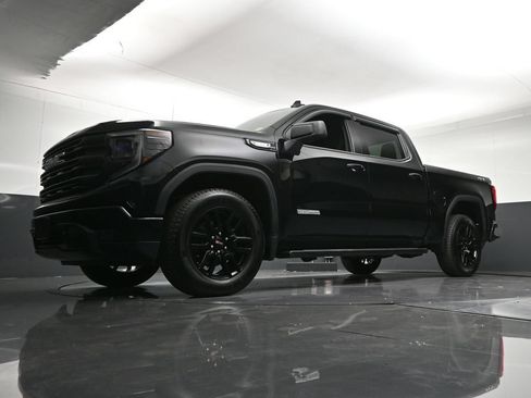 Used 2025 GMC Sierra 1500 Elevation AWD/4WD image 23