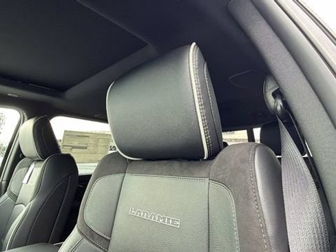 New 2026 RAM 2500 Laramie AWD/4WD image 25