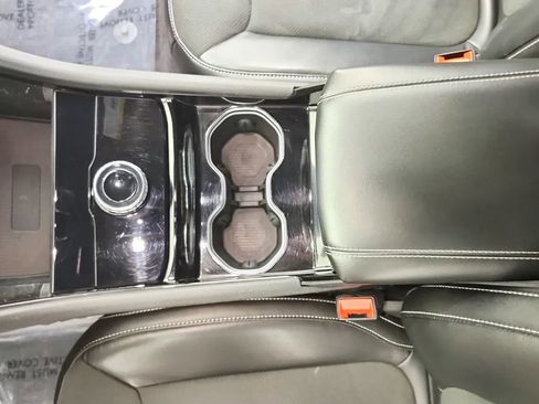 Used 2021 Jeep Grand Cherokee L Laredo image 26