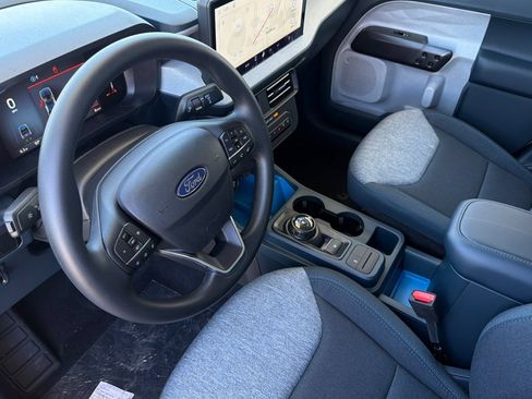 New 2026 Ford Maverick XLT AWD/4WD image 10