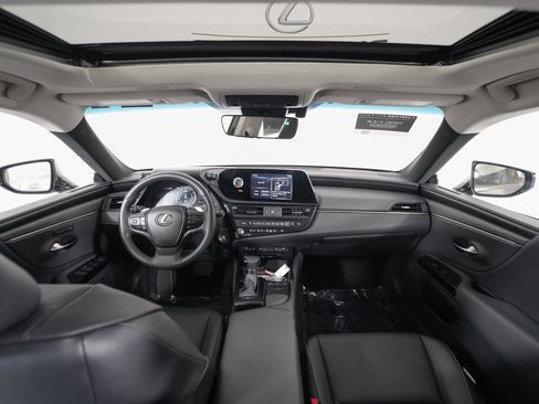 Used 2022 Lexus ES 350 image 15