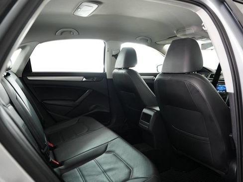 Used 2015 Volkswagen Passat 1.8T Limited Edition FWD image 30