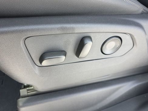 New 2026 GMC Sierra 1500 SLT w/ SLT Premium Plus Package image 35