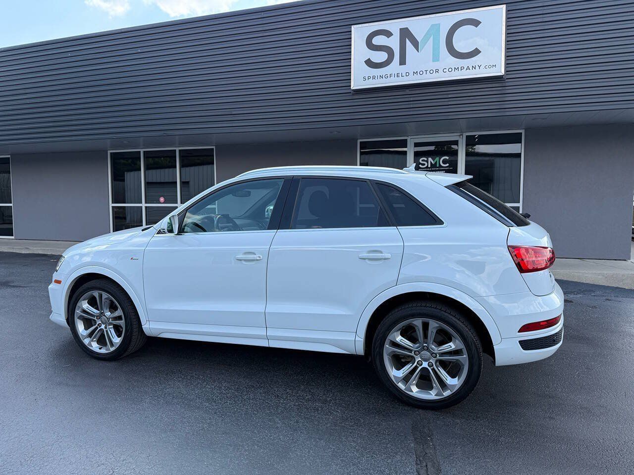 Used 2018 Audi Q3 2.0T Premium Plus AWD/4WD image 9