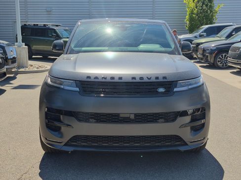Used 2024 Land Rover Range Rover Sport Dynamic SE AWD/4WD image 9