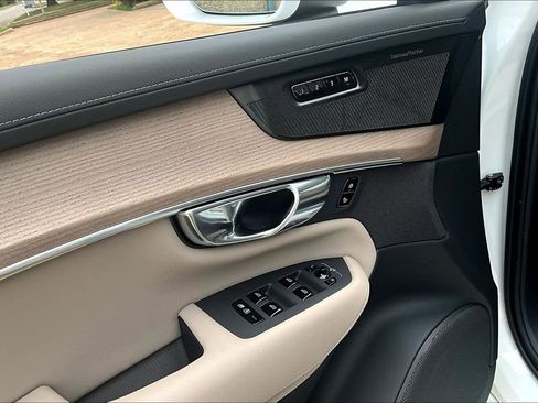 New 2026 Volvo XC90 T8 Ultra AWD/4WD image 30