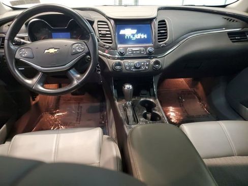 Used 2014 Chevrolet Impala LT w/ Convenience Package image 13