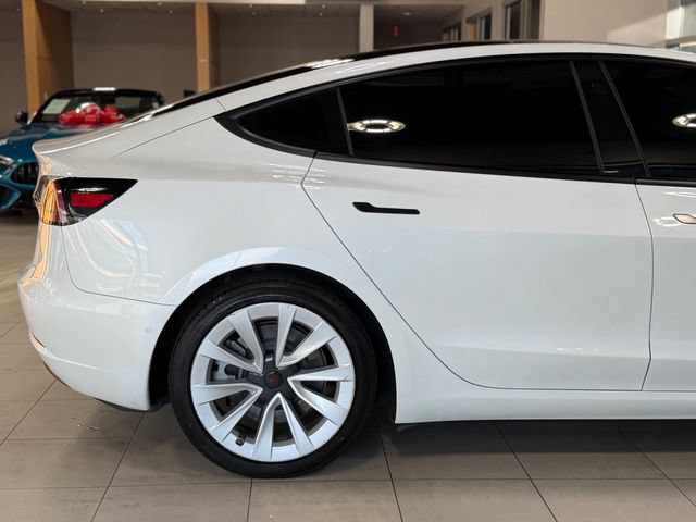 Used 2021 Tesla Model 3 Standard Range Plus RWD image 17