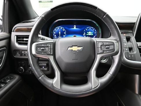 Used 2023 Chevrolet Tahoe Premier w/ Advanced Technology Package AWD/4WD image 28