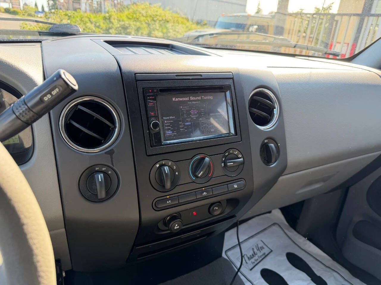 Used 2005 Ford F150 XL AWD/4WD image 12