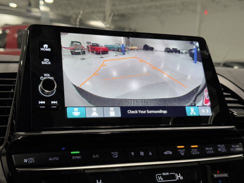 New 2026 Honda Odyssey EX-L image 12