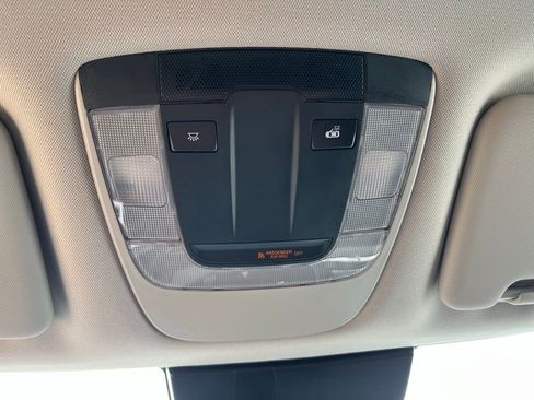 Used 2025 Kia Sportage LX image 21
