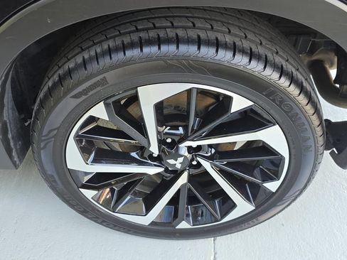Used 2024 Mitsubishi Outlander SE Black Edition AWD/4WD image 41