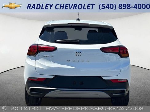 Certified 2025 Buick Encore GX Preferred FWD image 18