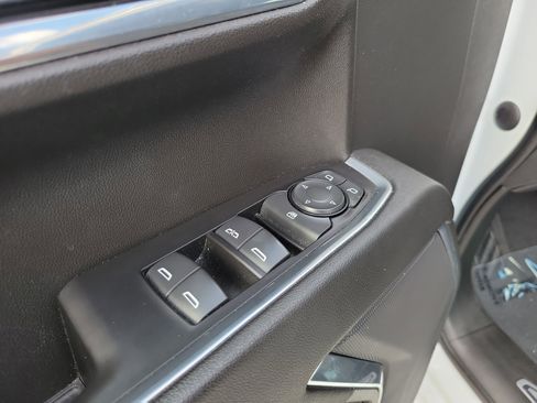 Used 2023 GMC Sierra 1500 Elevation image 24