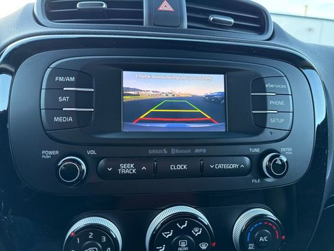 Used 2016 Kia Soul ! image 24