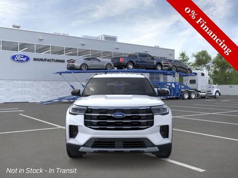 New 2025 Ford Explorer Active image 7