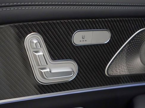 Used 2023 Mercedes-Benz GLS 63 AMG 4MATIC image 17