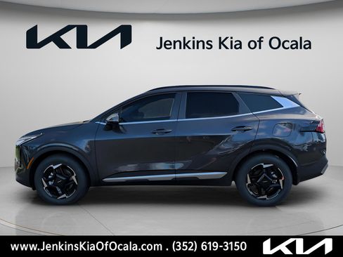 New 2026 Kia Sportage EX FWD image 10