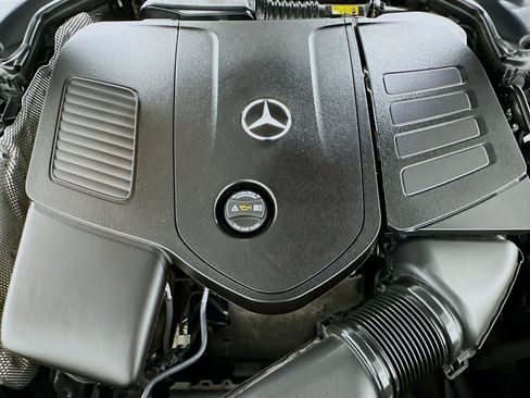 Used 2024 Mercedes-Benz C 300 4MATIC Sedan image 30