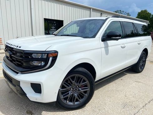 Used 2025 Ford Expedition Max Platinum w/ Stealth Performance Package AWD/4WD image 1