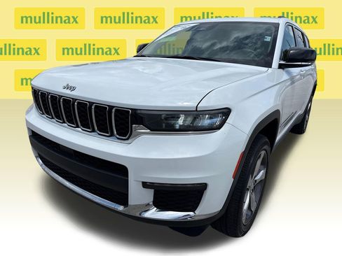Used 2021 Jeep Grand Cherokee L Limited RWD image 11