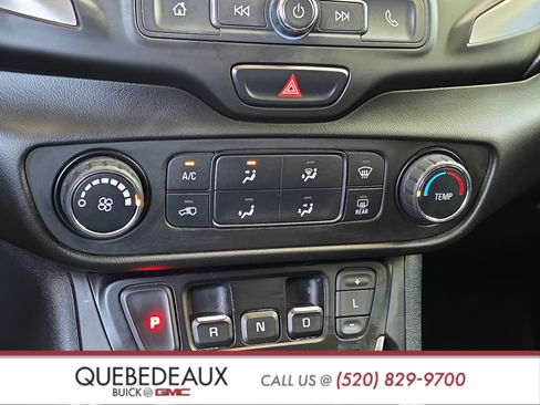 Used 2020 GMC Terrain SLE FWD image 18