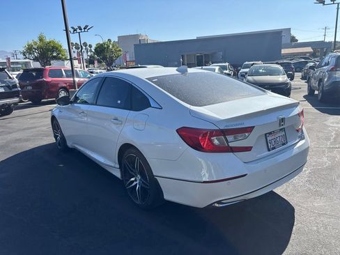Used 2022 Honda Accord Touring image 7